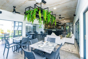 159 Ballito Village 2 Bedroom Unit